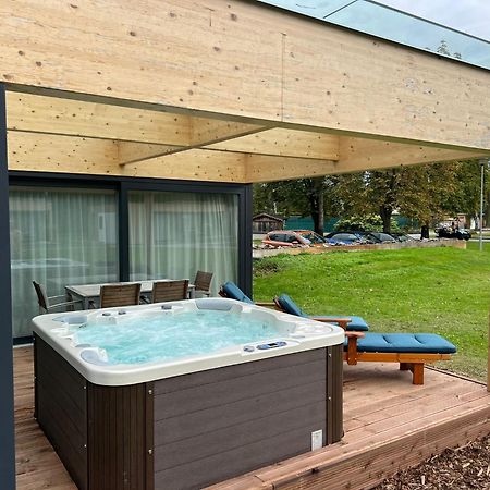 Villa Resort & Organic Spa - Luxusni Apartman S Virivkou Czeskie Budziejowice Zewnętrze zdjęcie